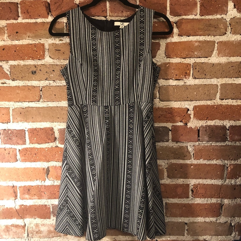 Ya Los Angeles Aztec print dress!